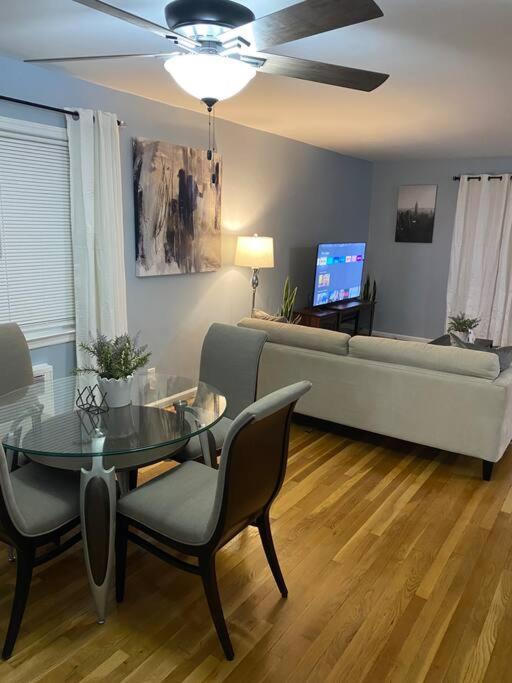 Rockaway 3 Bedroom Suite By The Sea. New York Exteriör bild