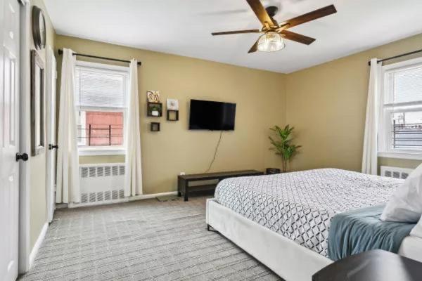 Rockaway 3 Bedroom Suite By The Sea. New York Exteriör bild